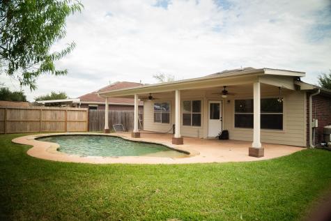 1714 Laura Anne Drive Houston TX 77049