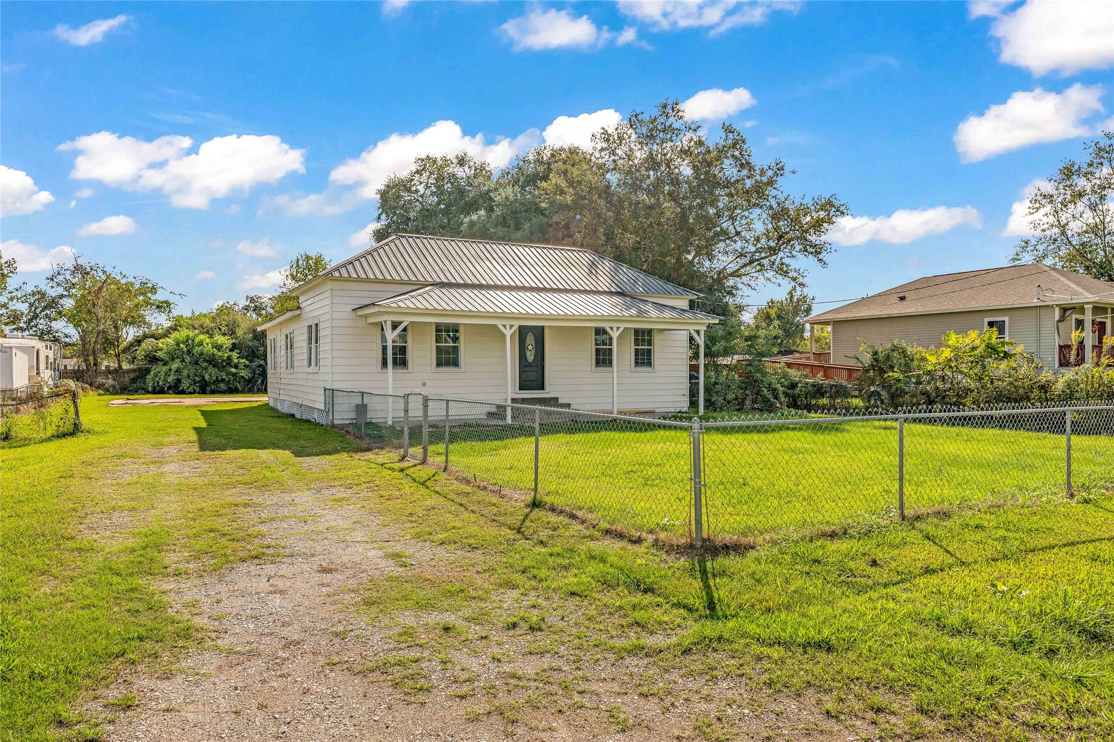 1905 Crockett Street West Orange TX 77630