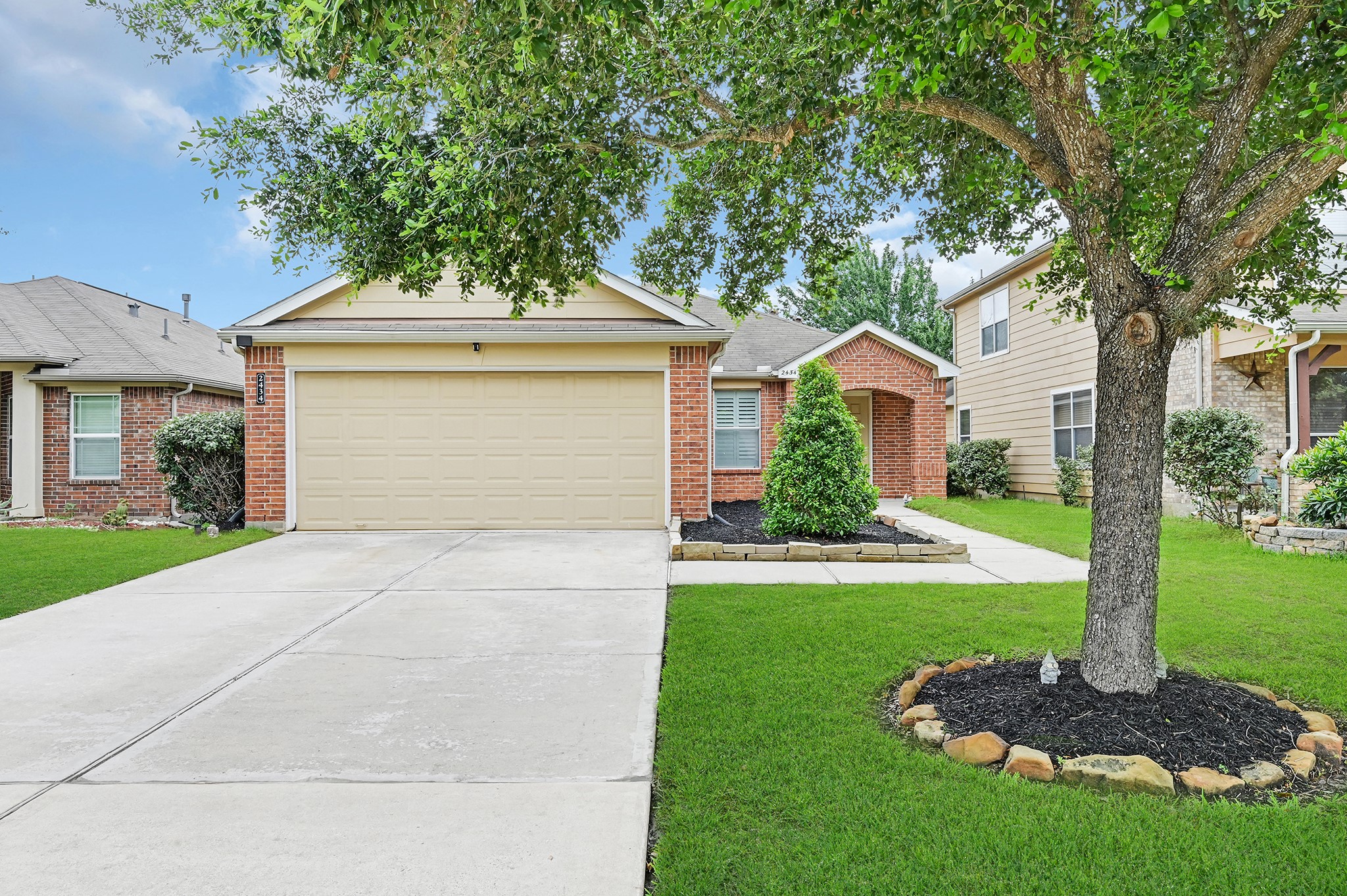 2434 Lakecrest Harbor Drive Katy TX 77493