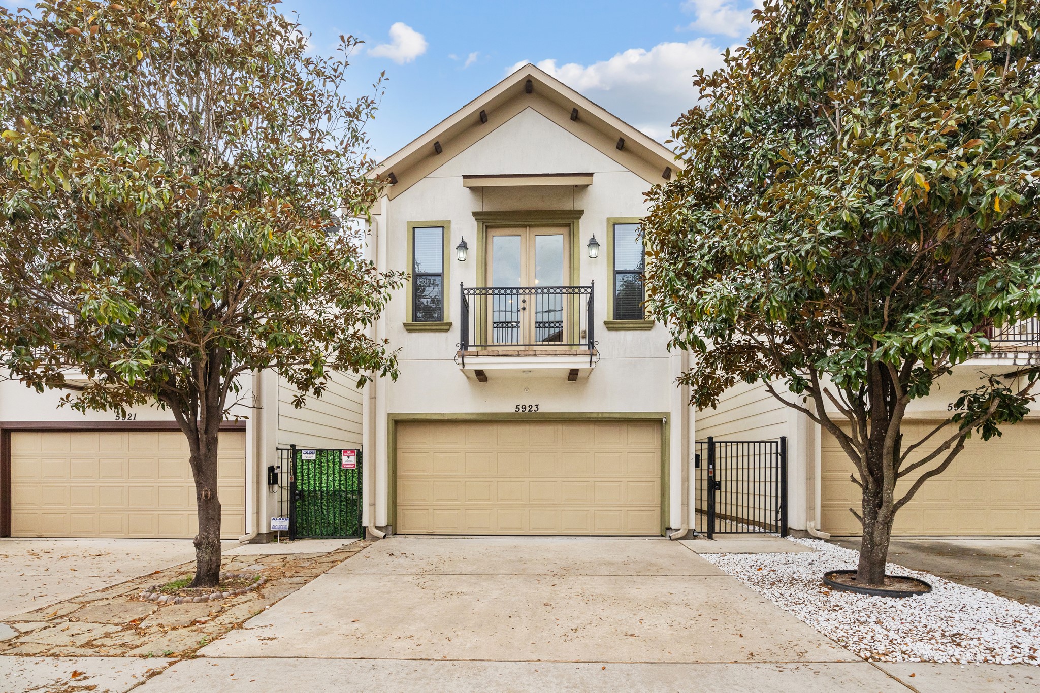5923 Kansas Street Houston TX 77007