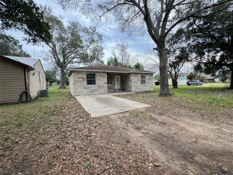 1824 Reese Street Liberty TX 77575
