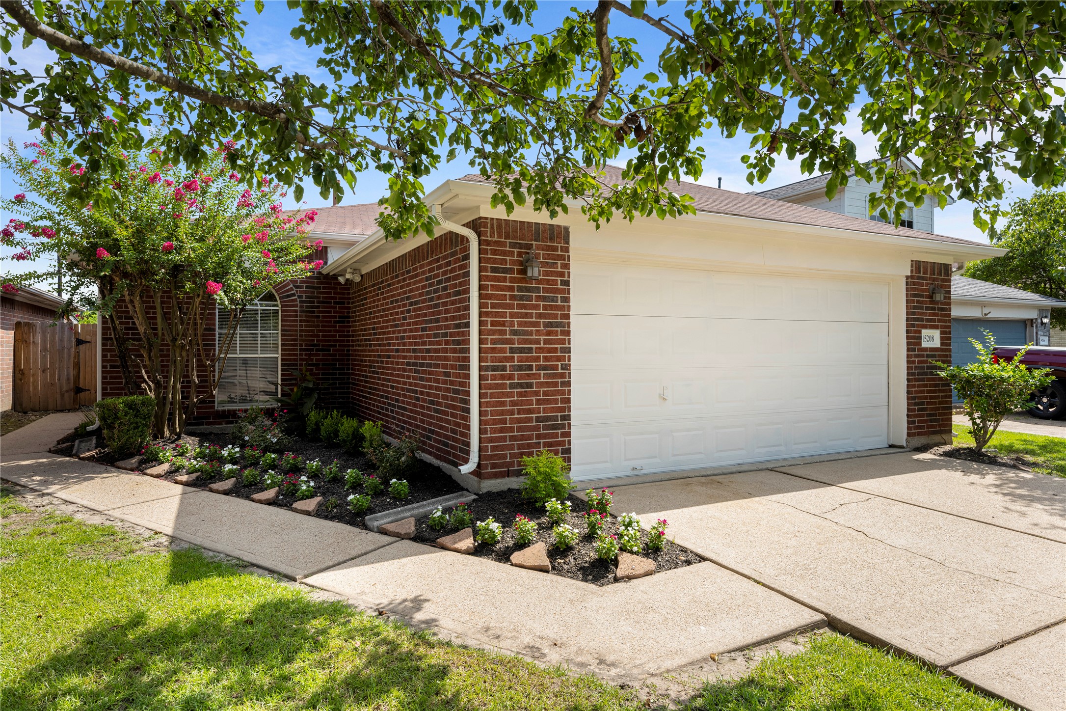 15208 Grassington Drive Channelview TX 77530