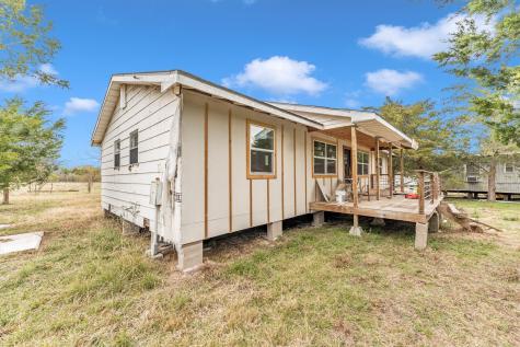909 Ives Creek Road Bellville TX 77418