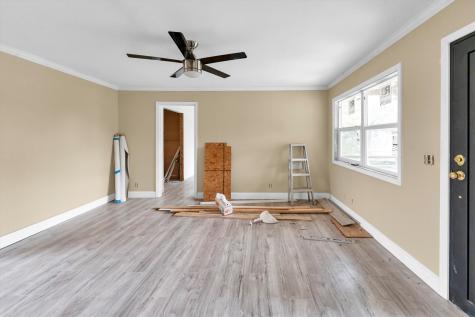 909 Ives Creek Road Bellville TX 77418