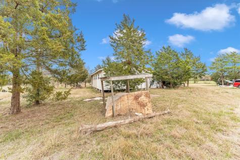 909 Ives Creek Road Bellville TX 77418