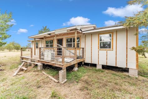 909 Ives Creek Road Bellville TX 77418