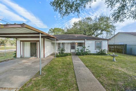 12026 Meadowgreen Street Houston TX 77076