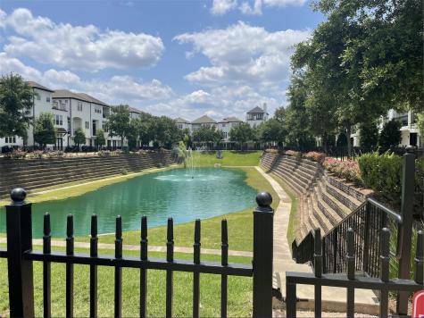 2708 Arabelle Grove Houston TX 77007