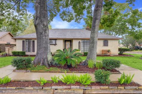 16706 Paint Rock Road Friendswood TX 77546