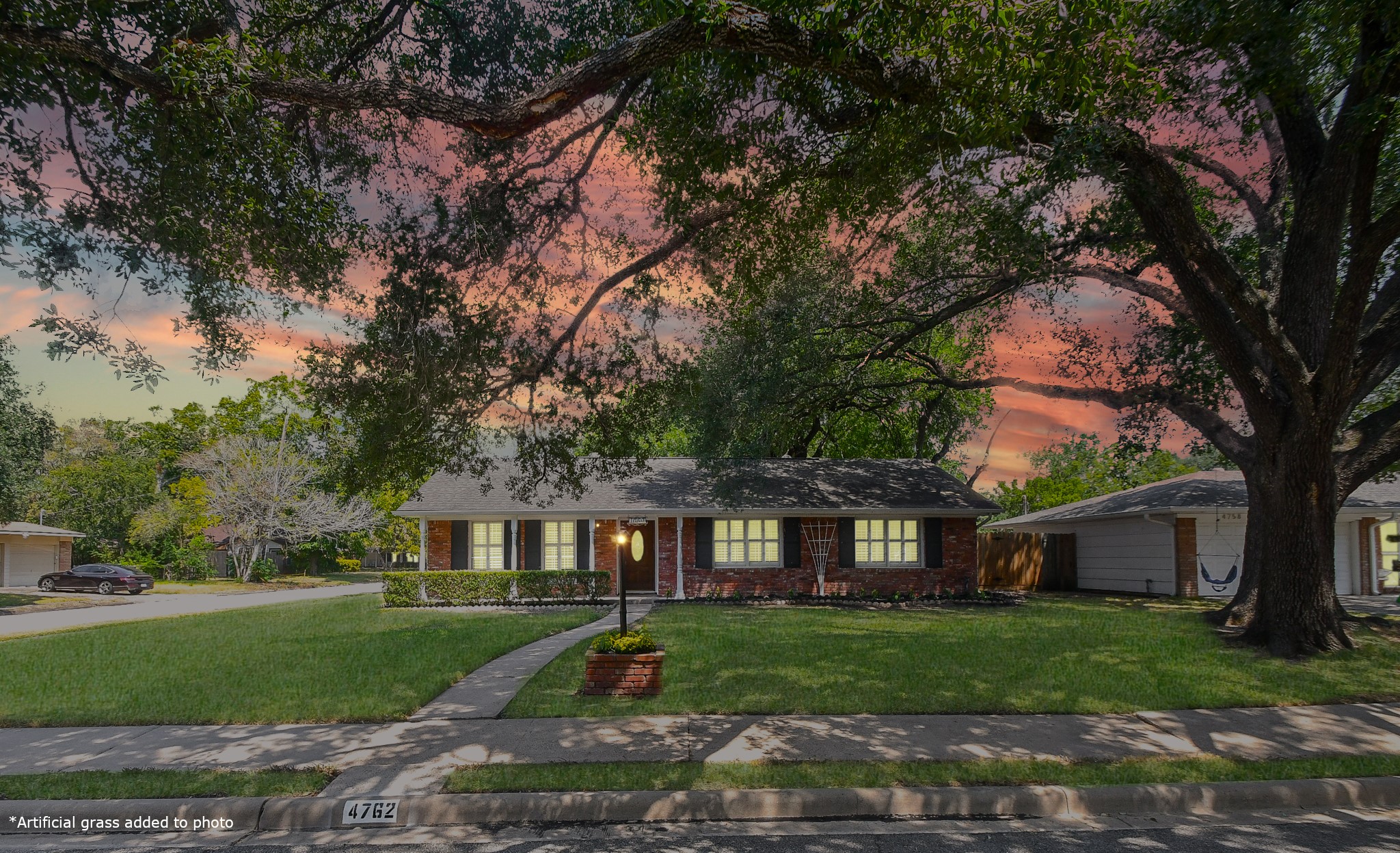 4762 Hummingbird Street Houston TX 77035