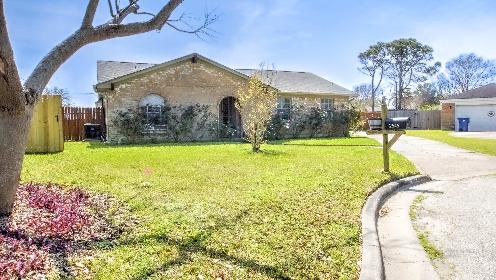 2545 19th Avenue N Texas City TX 77590