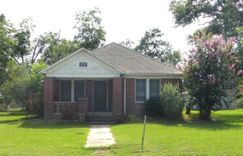 408 N Meyer Street Sealy TX 77474