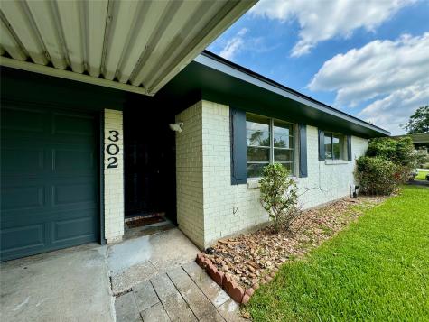 302 Pamela Drive Baytown TX 77521