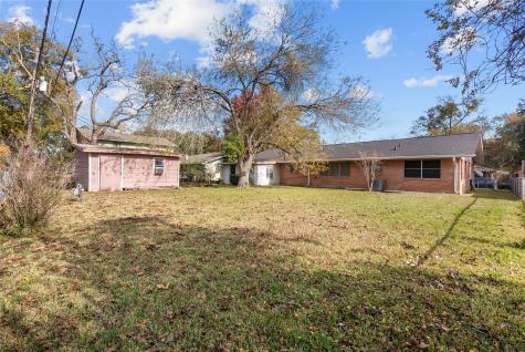 1904 Amy Drive Baytown TX 77520