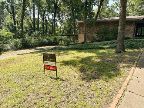 122 Berkley Drive Palestine TX 75801