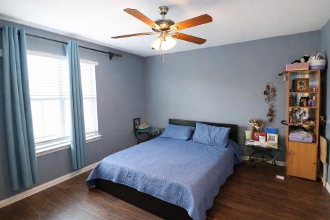 878 Darbydale Crossing Lane Houston TX 77090