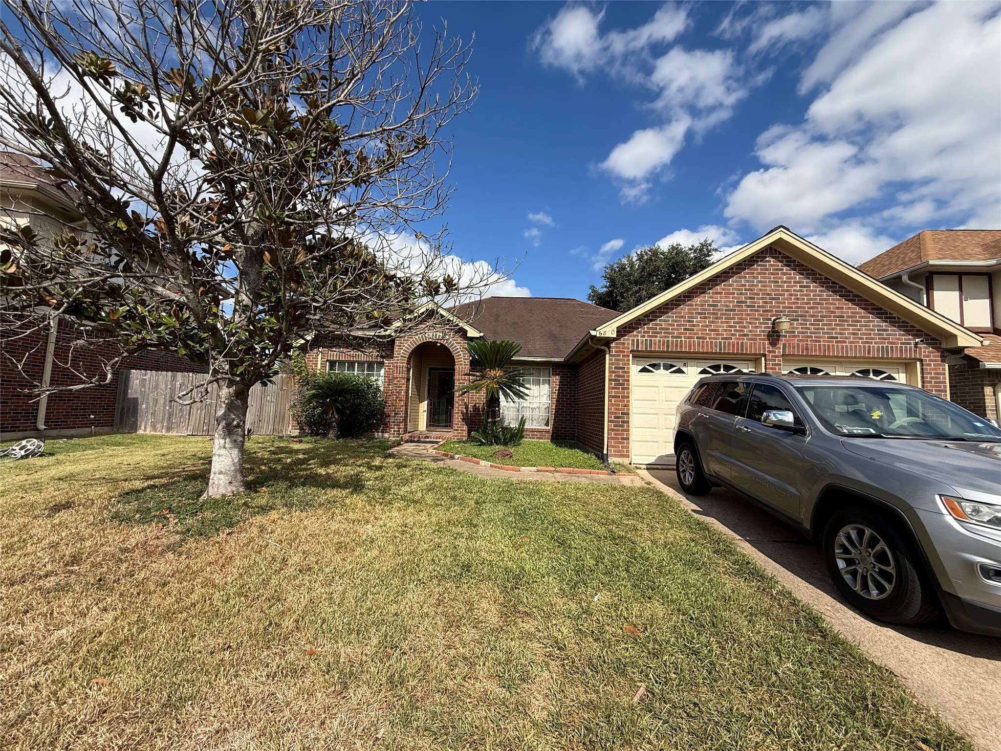 6830 Lost Thicket Drive Houston TX 77085