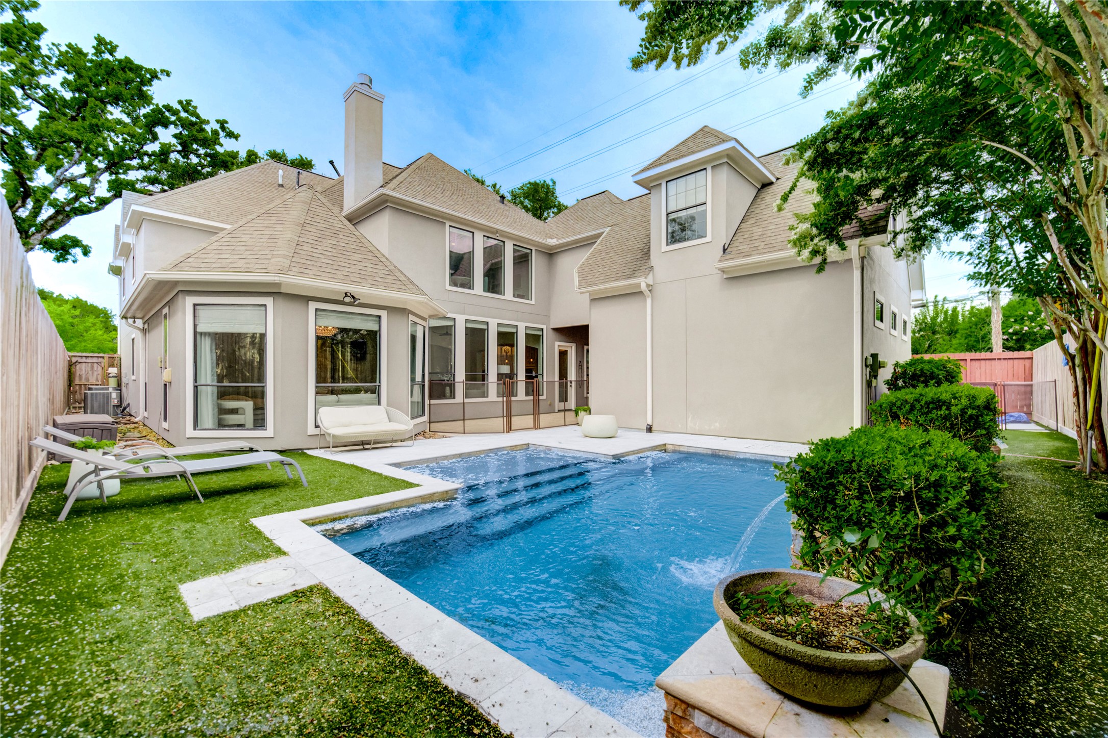 1403 Wakefield Drive Houston TX 77018