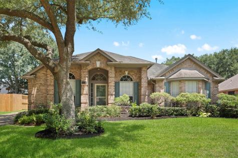 8222 Polished Stone Circle Houston TX 77095
