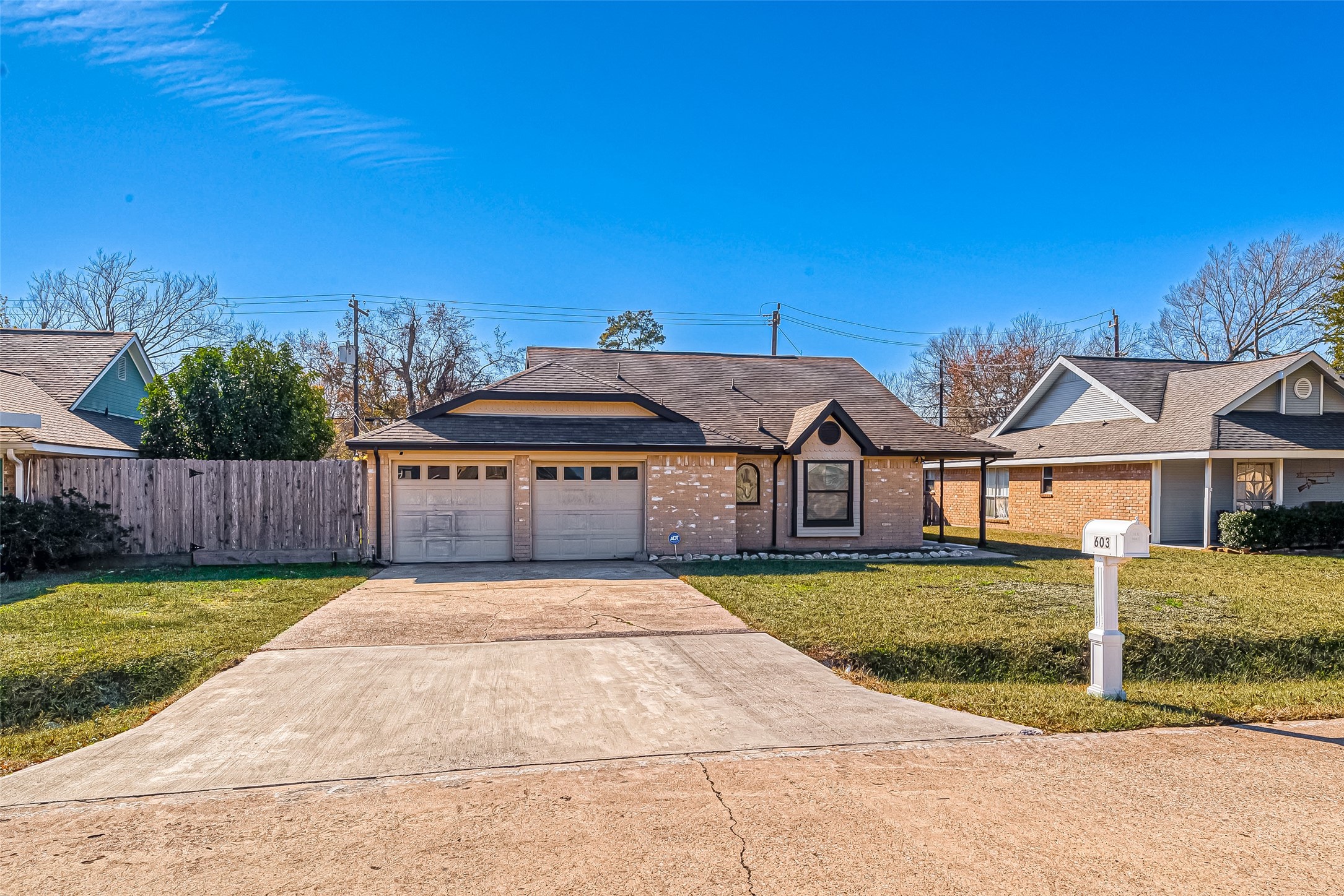 603 Highland Woods Drive Highlands TX 77562
