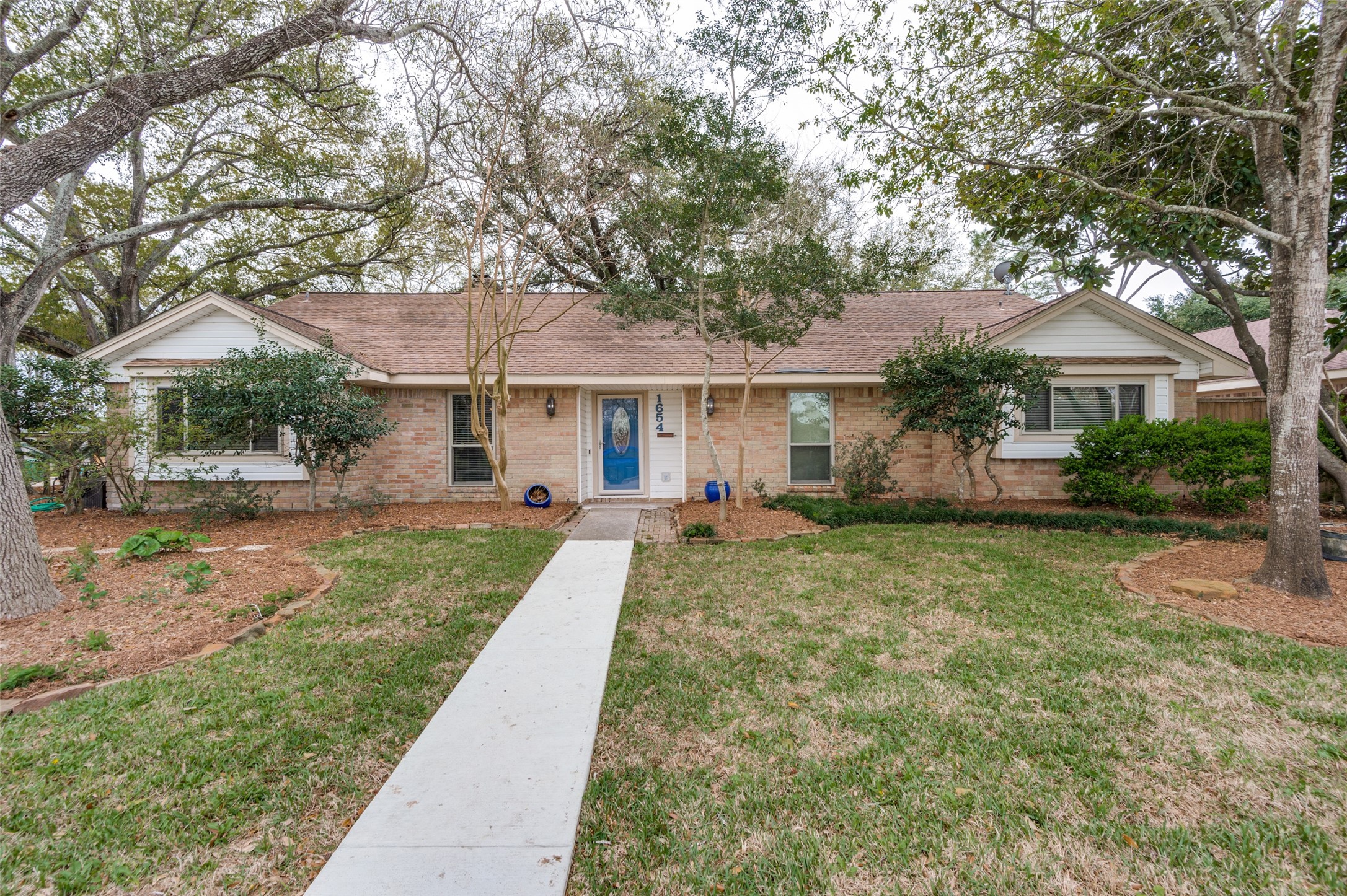 1654 Neptune Lane Houston TX 77062