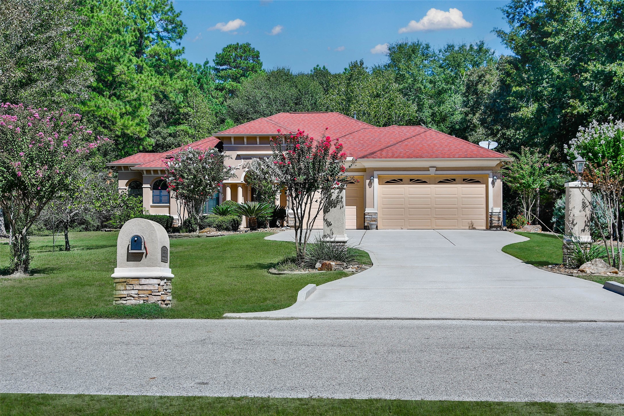 15516 Queen Elizabeth Court Montgomery TX 77316