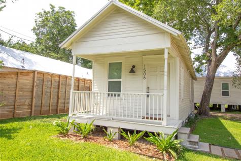 1506 Ovid Street Houston TX 77007