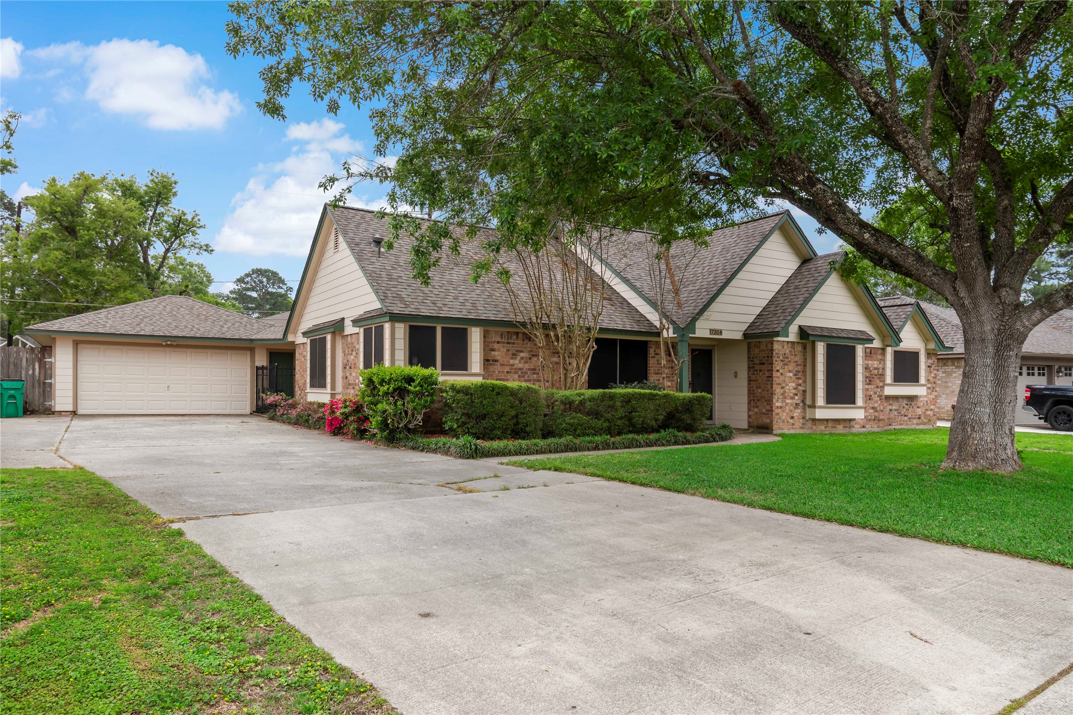 7314 Bayou Vista Drive Baytown TX 77521