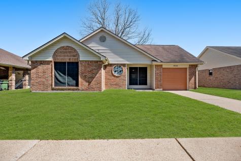 1035 Oxford Drive Pearland TX 77584