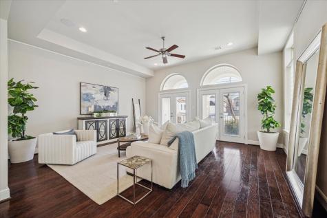 5910 Maxie Street Houston TX 77007