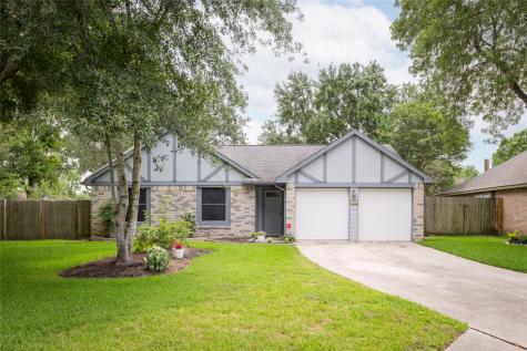 2001 Varuna Court League City TX 77573