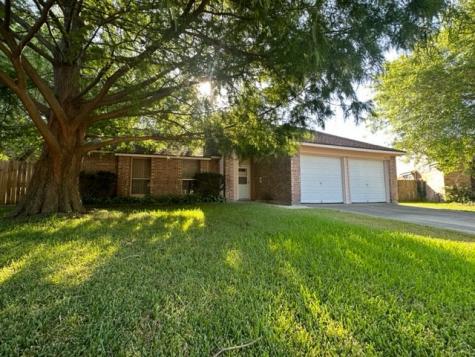 2502 Barton Court League City TX 77573