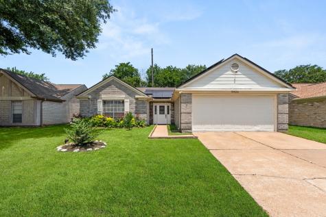 19426 Thunder Rock Drive Katy TX 77449