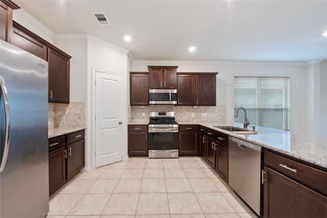 2938 Fox Ledge Court Conroe TX 77301