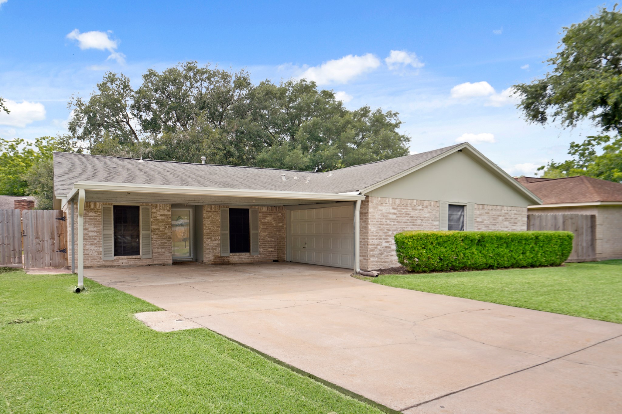 1926 Klauke Court Rosenberg TX 77471