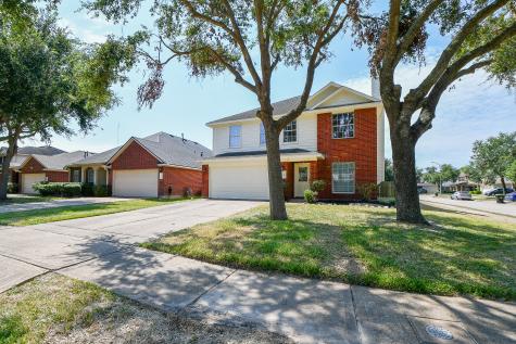1935 Plum Creek Lane Missouri City TX 77489