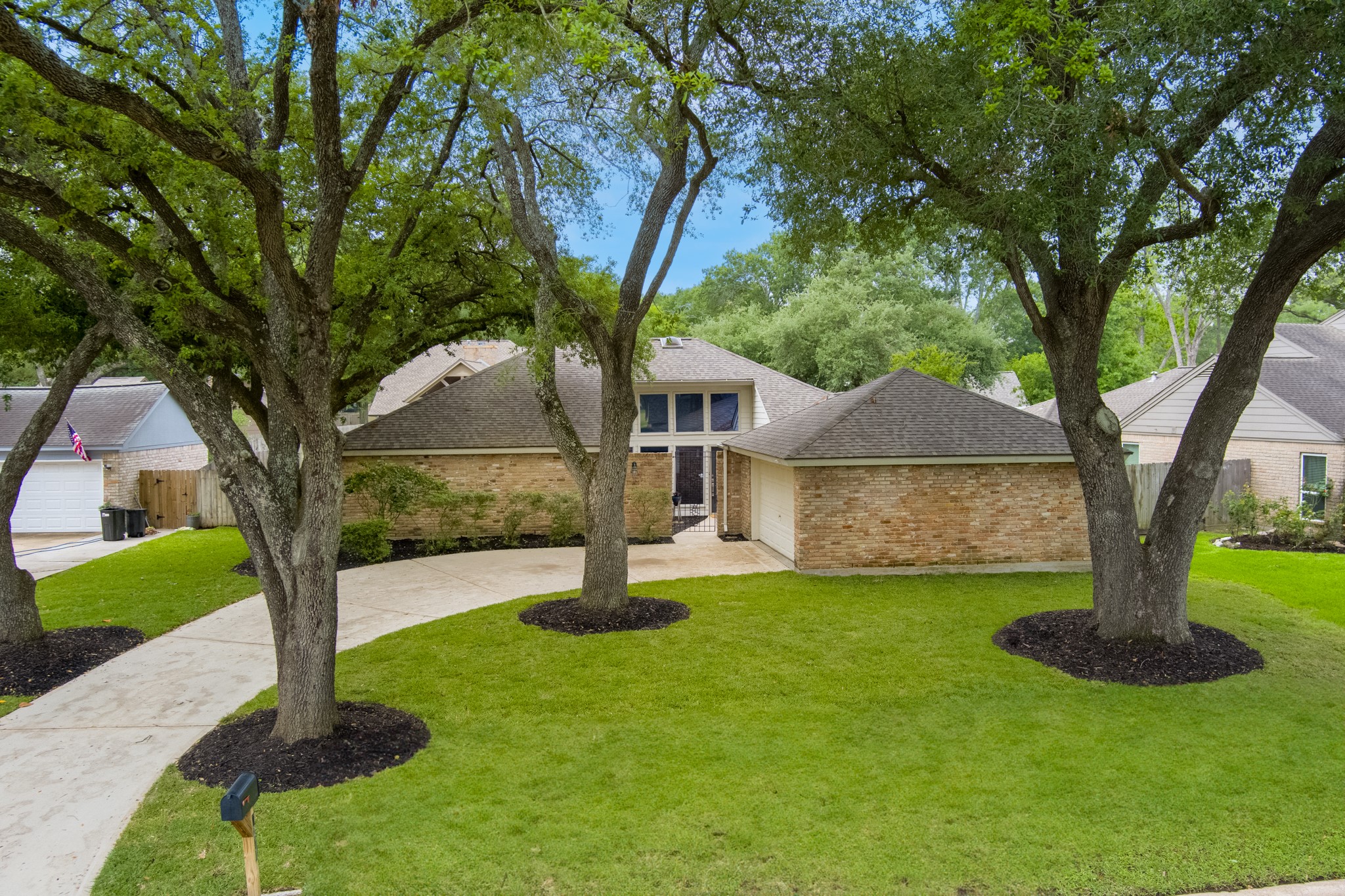 7211 Halfpenny Road Houston TX 77095