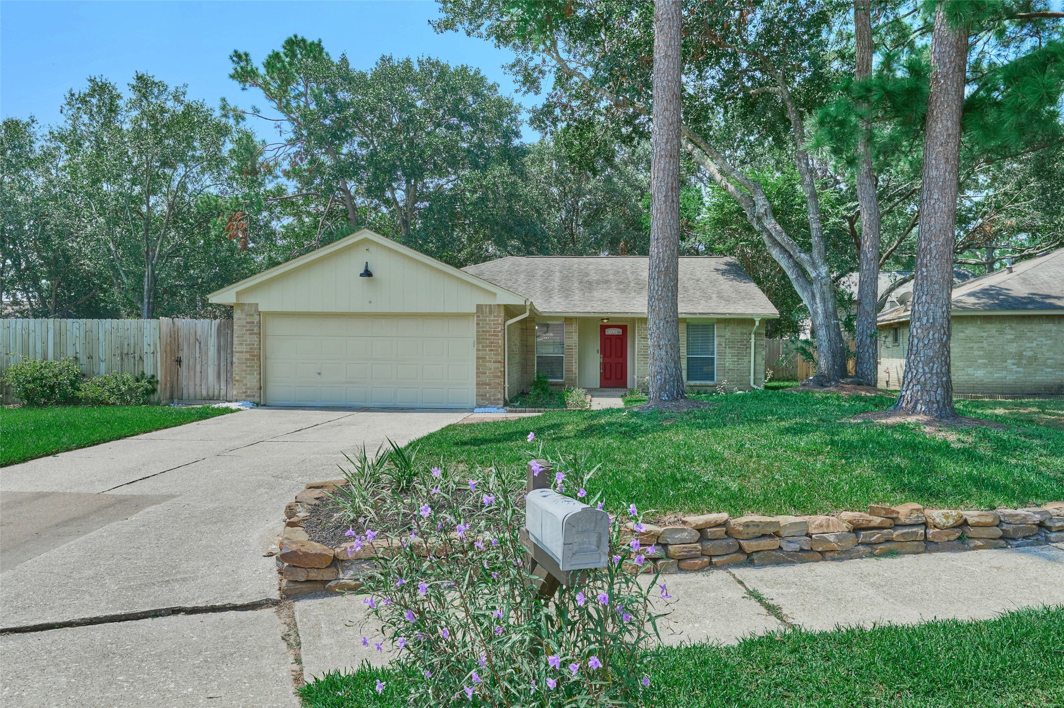 9027 Edenbridge Street Spring TX 77379