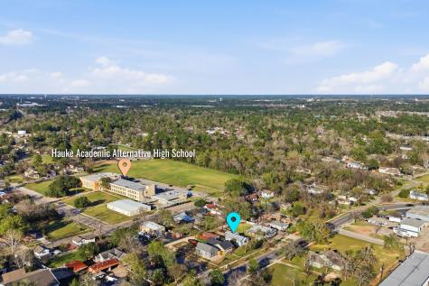 308 E Phillips Street Conroe TX 77301