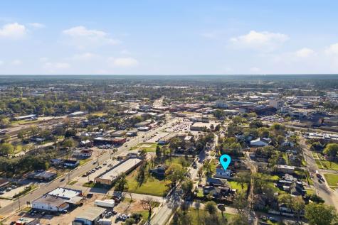 308 E Phillips Street Conroe TX 77301