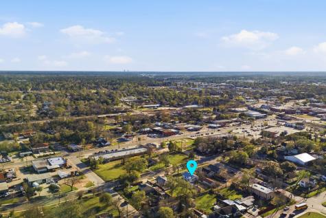 308 E Phillips Street Conroe TX 77301