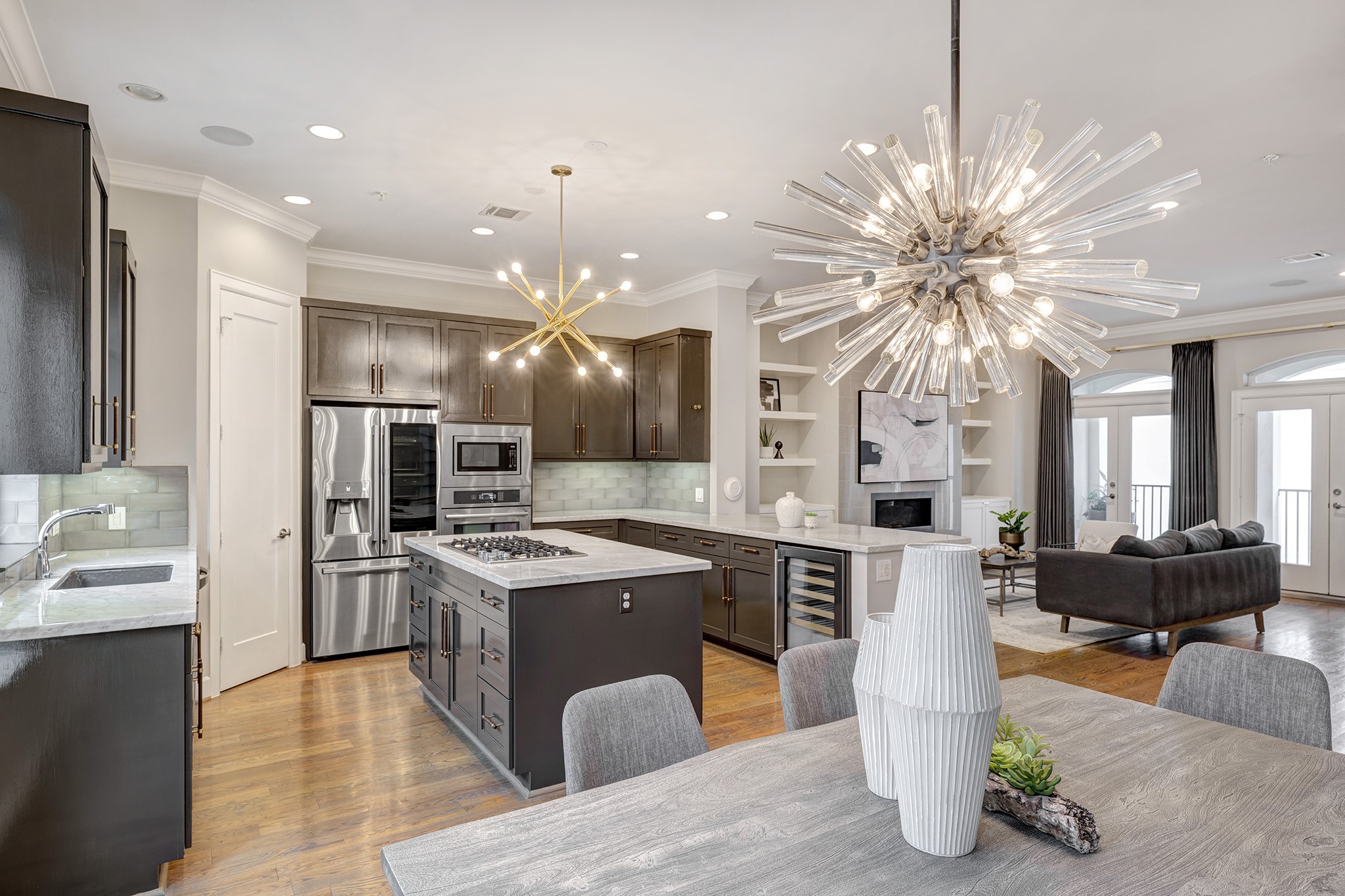 1827 W Main Street D Houston TX 77098
