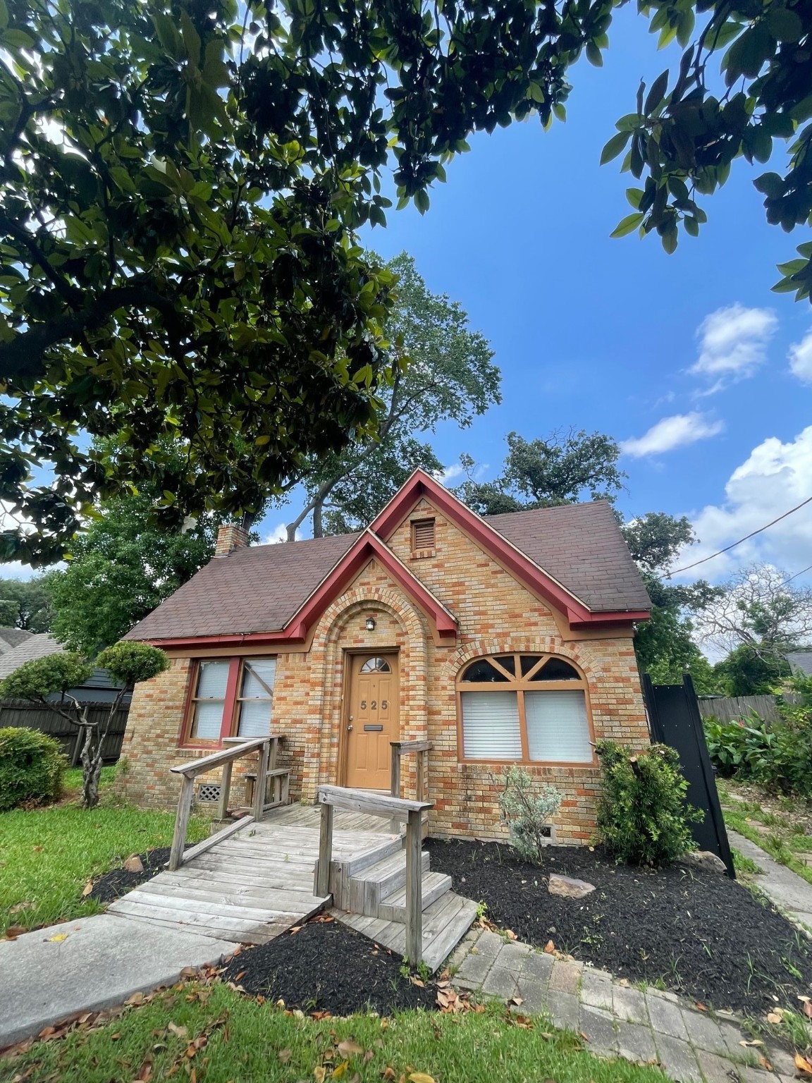 525 Reid Street Houston TX 77022