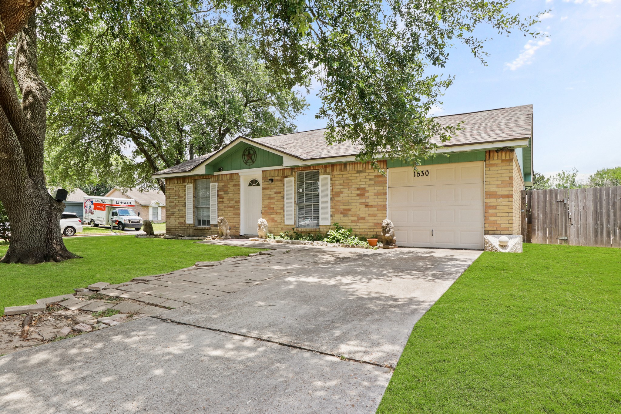1530 Buffalo Run Circle Houston TX 77067