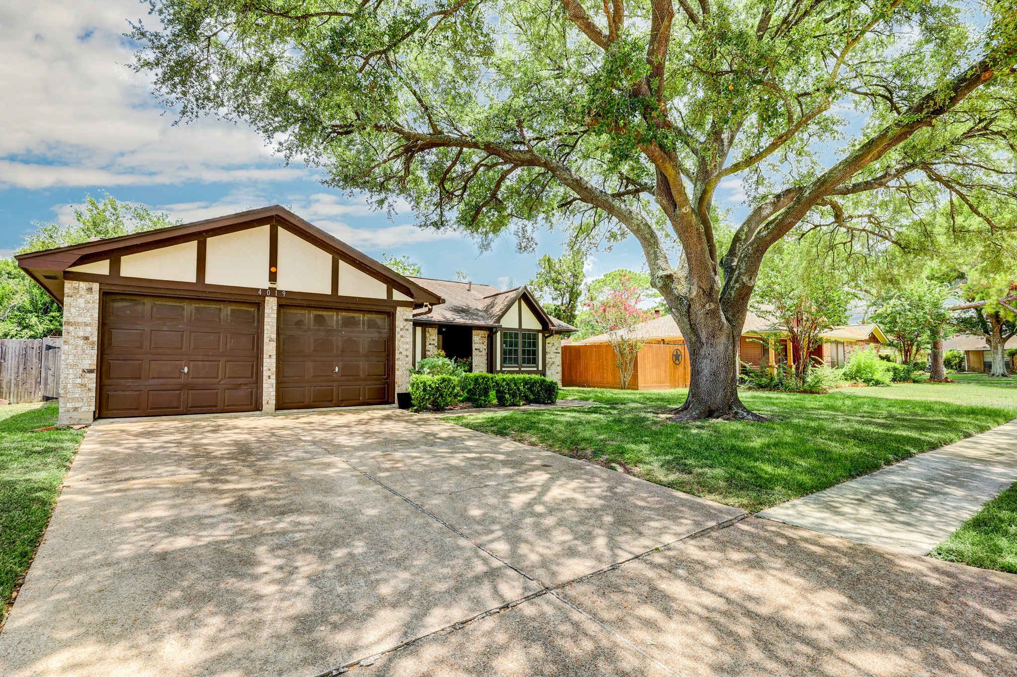 4019 Sandlehurst Drive Pasadena TX 77504