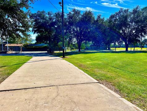 8766 Beauxart Garden Road Beaumont TX 77705