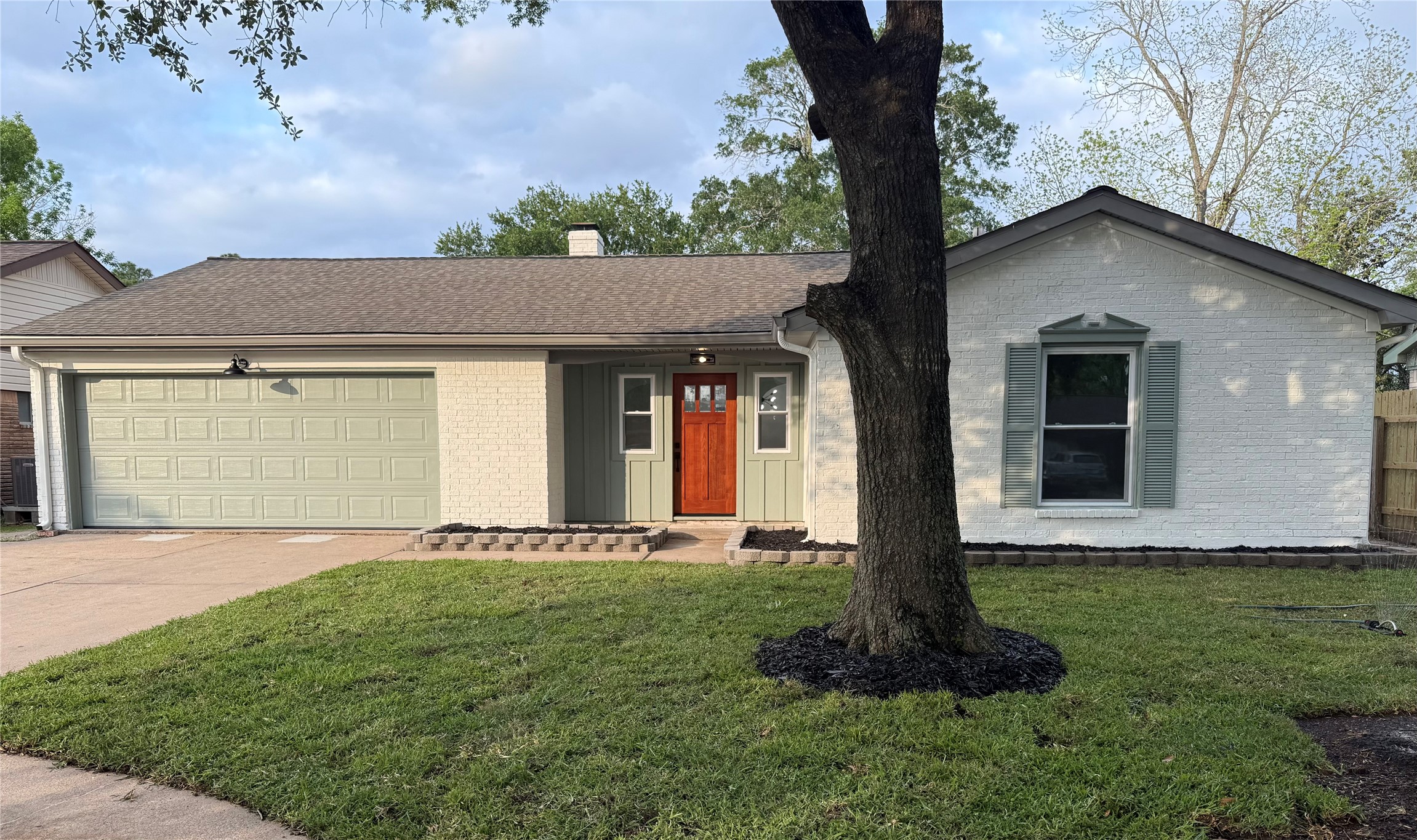 15607 La Casa Lane Houston TX 77062