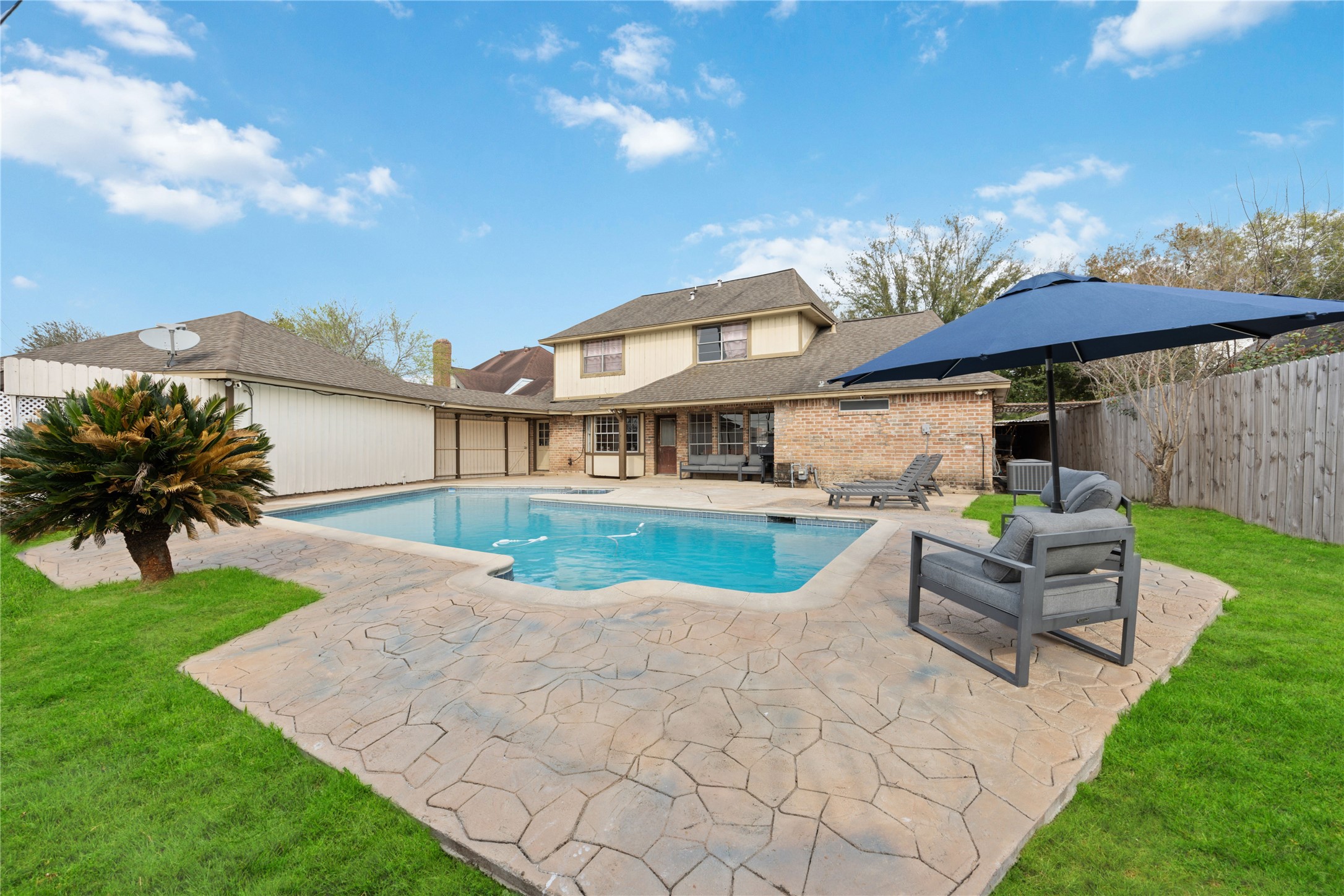 6838 San Remo Drive Houston TX 77083