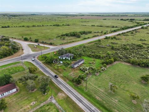 25 County Road 242 Matagorda TX 77457