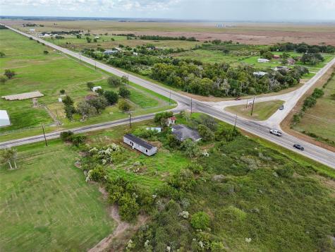 25 County Road 242 Matagorda TX 77457